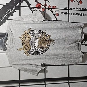 Crooks & Castles Tee Shirt Medusa Snakes Medium NWT